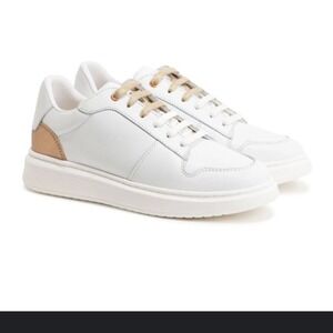 Boss Girls White & Gold Leather Trainers leather kids girls Sneakers size 4